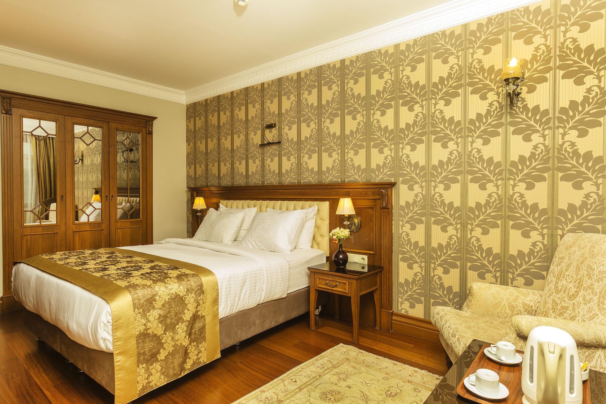 Acra Hotel - Special Category Istanboel Buitenkant foto